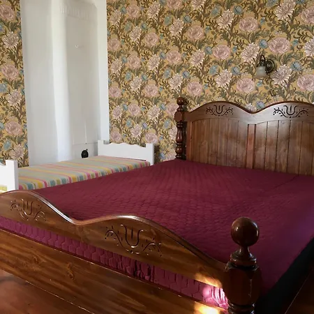 Romantic Seaside House