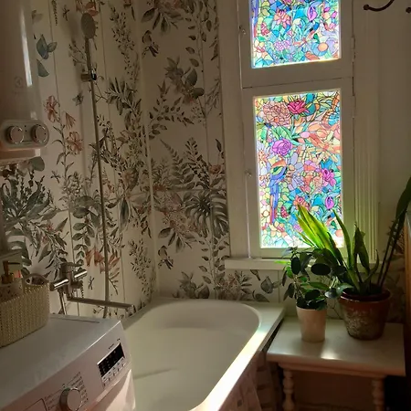 Апартаменты Romantic Seaside House