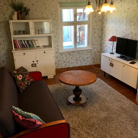 Romantic Seaside House *